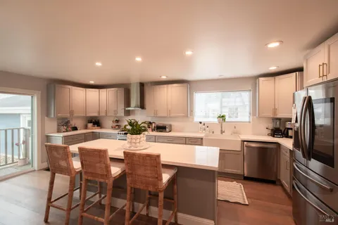 $1,295,000 | 1930 Stockton Street, Napa, CA 94559