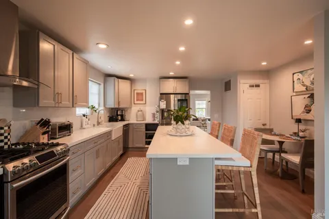 $1,295,000 | 1930 Stockton Street, Napa, CA 94559