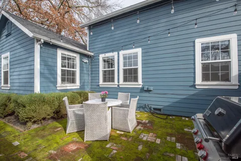 $1,295,000 | 1930 Stockton Street, Napa, CA 94559