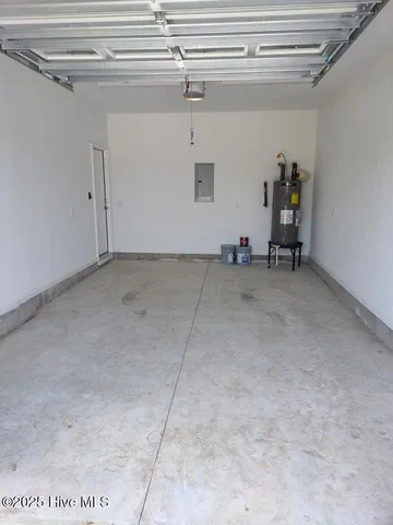 $1,400 | 211 Briarcliff Court, Kinston, NC 28501