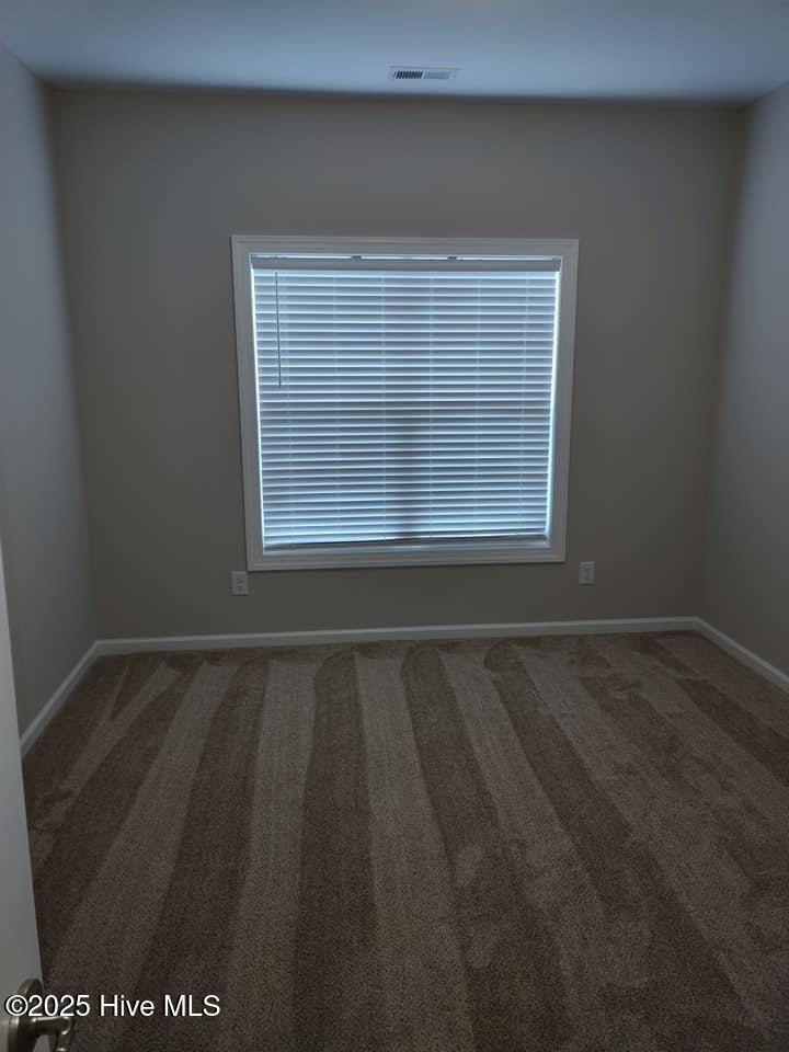 211 Briarcliff Court Kinston, NC 28501 - Photo 9 of 14 Photo Aug 16, 2 21 11 PM