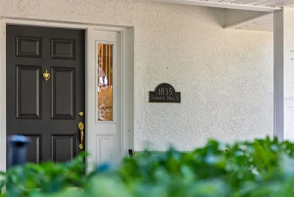 $5,000 | 1835 Serpentine Drive South, St. Petersburg, FL 33712