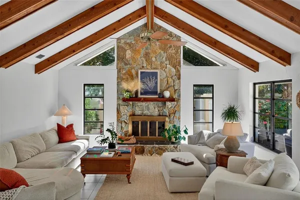 $5,000 | 1835 Serpentine Drive South, St. Petersburg, FL 33712