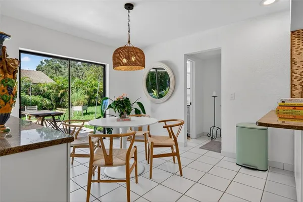 $5,000 | 1835 Serpentine Drive South, St. Petersburg, FL 33712