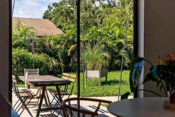 $5,000 | 1835 Serpentine Drive South, St. Petersburg, FL 33712