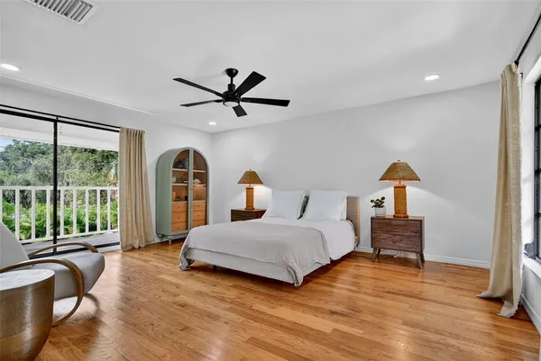 $5,000 | 1835 Serpentine Drive South, St. Petersburg, FL 33712