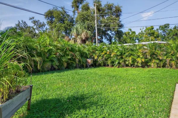 $5,000 | 1835 Serpentine Drive South, St. Petersburg, FL 33712