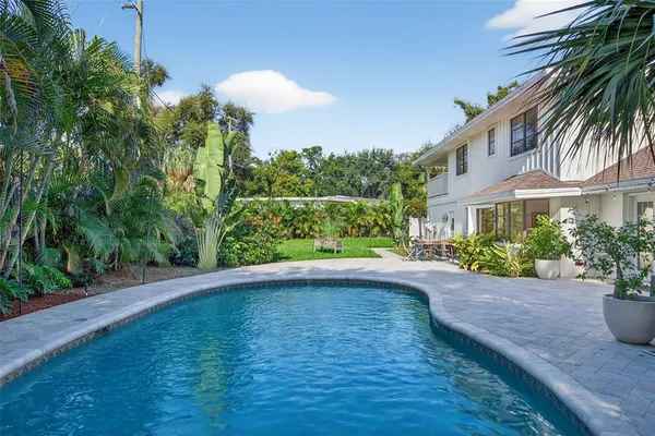 $5,000 | 1835 Serpentine Drive South, St. Petersburg, FL 33712