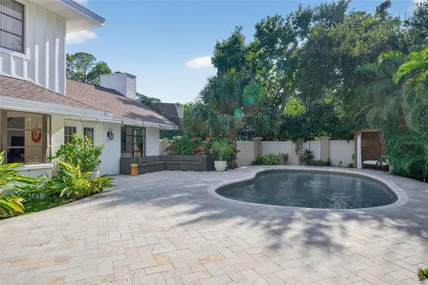 $5,000 | 1835 Serpentine Drive South, St. Petersburg, FL 33712