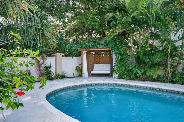 $5,000 | 1835 Serpentine Drive South, St. Petersburg, FL 33712