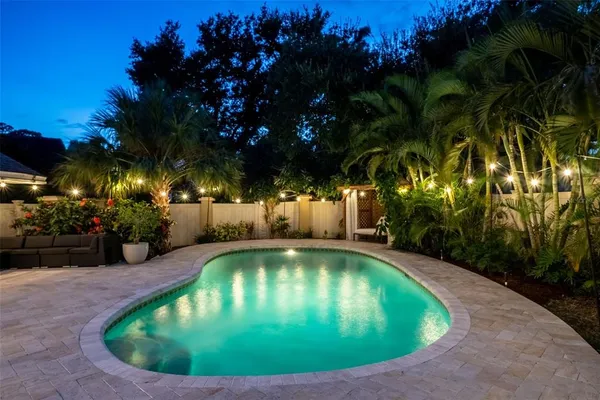 $5,000 | 1835 Serpentine Drive South, St. Petersburg, FL 33712