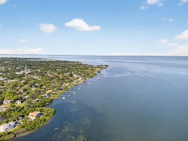 $5,000 | 1835 Serpentine Drive South, St. Petersburg, FL 33712