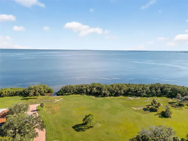 $5,000 | 1835 Serpentine Drive South, St. Petersburg, FL 33712