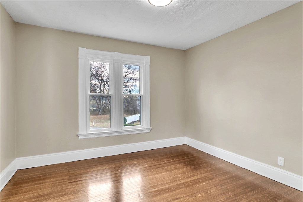 77 Clarendon Street Springfield, MA 01109 - Photo 26 of 38 Gallery Image 26