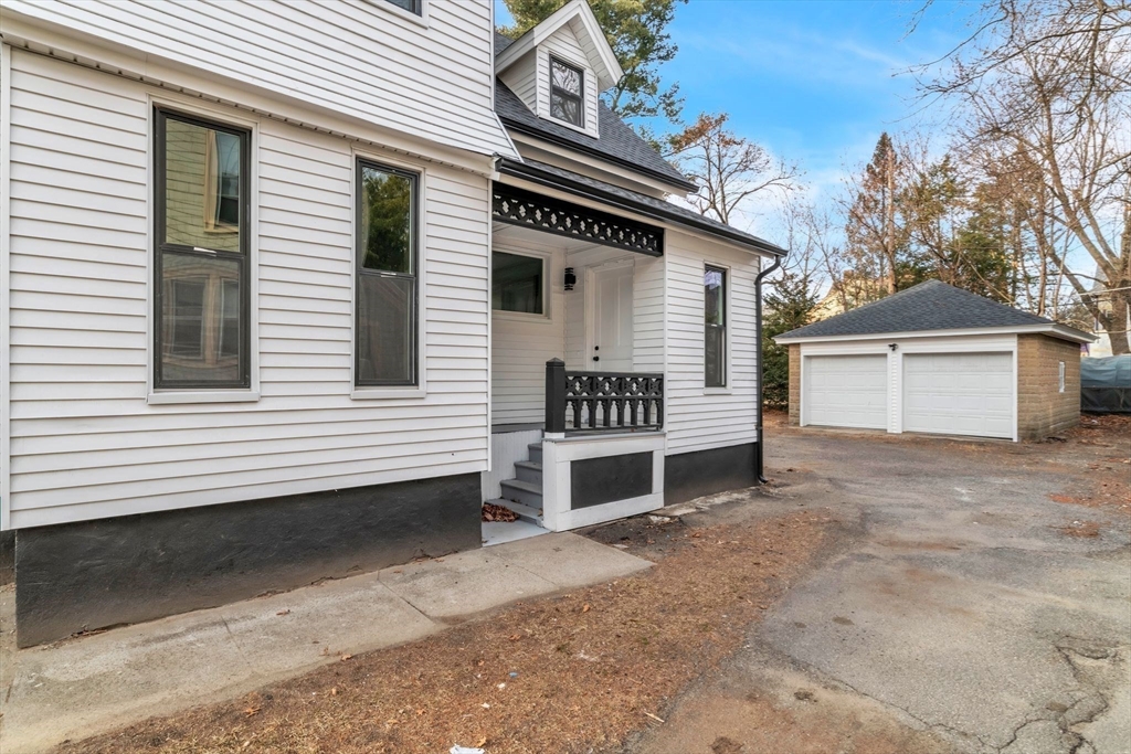 77 Clarendon Street Springfield, MA 01109 - Photo 35 of 38 Gallery Image 35
