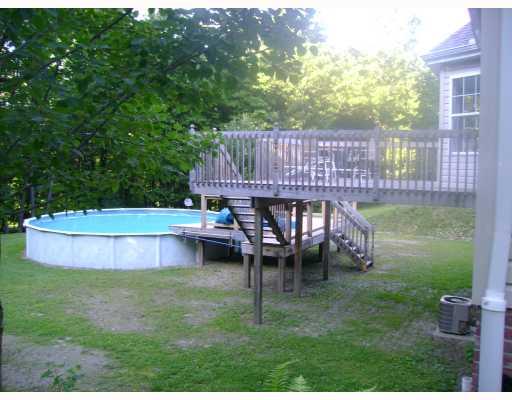 157 Cherry Road Chicora, PA 16025 - Photo 3 of 6 Swimming Pool/Hot Tub/Sauna.