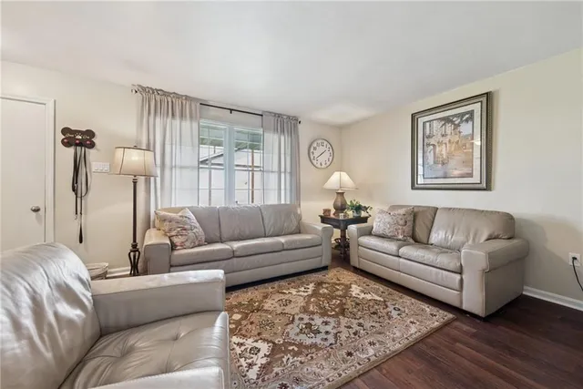 $179,999 | 112 Alpen Strasse Drive, Latrobe, PA 15650