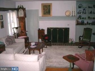 312 Barnsboro Road Sewell, NJ 08080 - Photo 2 of 6