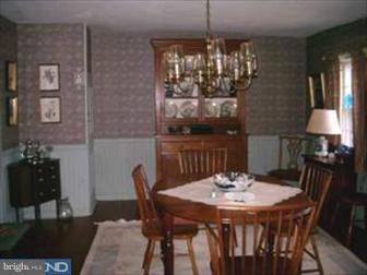 312 Barnsboro Road Sewell, NJ 08080 - Photo 3 of 6