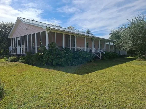 $535,000 | 14025 Oak Lane, Needville, TX 77461