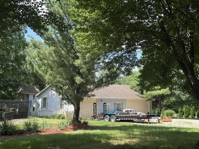 1090 Northeast Blackwell Road Lee's Summit, MO 64086 - Photo 3 of 4