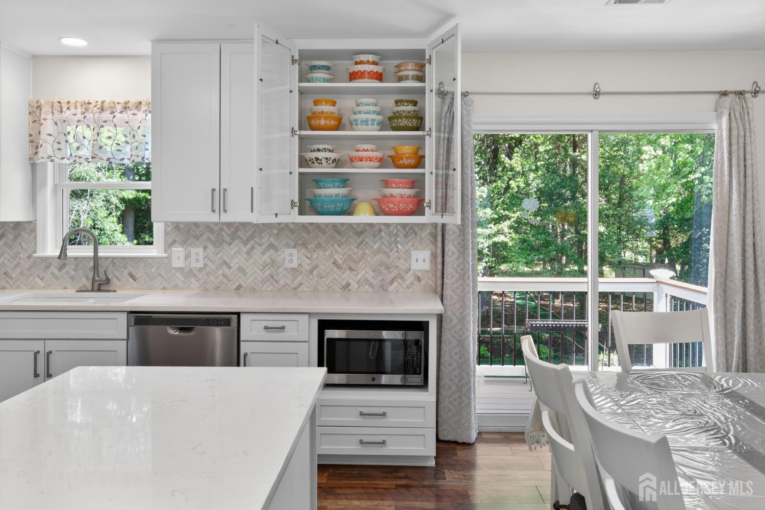 185 Fresh Ponds Road Monroe Township, NJ 08831 - Photo 7 of 60