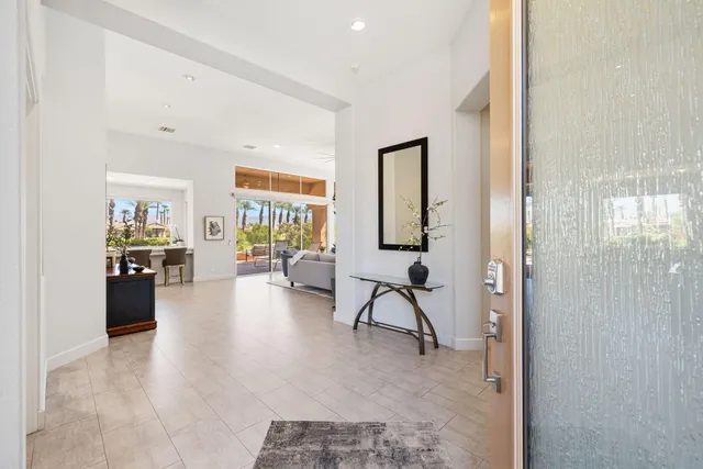 $2,095,000 | 461 White Horse Trail, Palm Desert, CA 92211