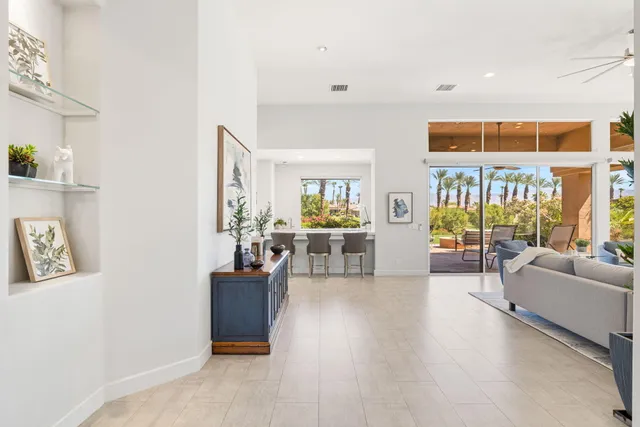 $2,095,000 | 461 White Horse Trail, Palm Desert, CA 92211