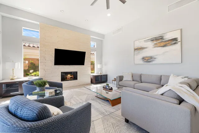 $2,095,000 | 461 White Horse Trail, Palm Desert, CA 92211