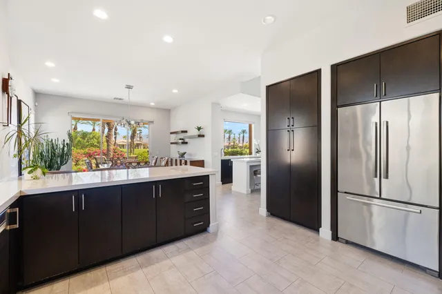 $2,095,000 | 461 White Horse Trail, Palm Desert, CA 92211