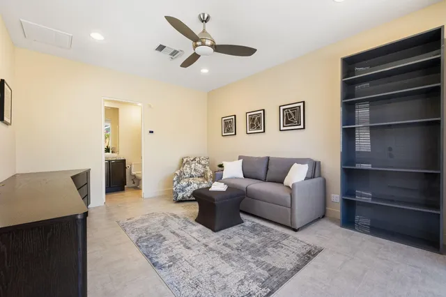 $2,095,000 | 461 White Horse Trail, Palm Desert, CA 92211