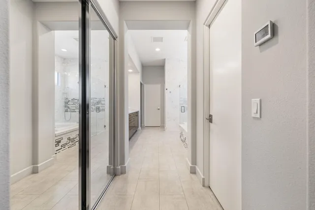 $2,095,000 | 461 White Horse Trail, Palm Desert, CA 92211