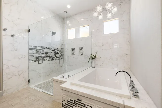 $2,095,000 | 461 White Horse Trail, Palm Desert, CA 92211