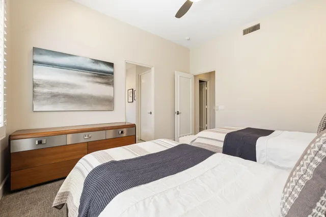 $2,095,000 | 461 White Horse Trail, Palm Desert, CA 92211