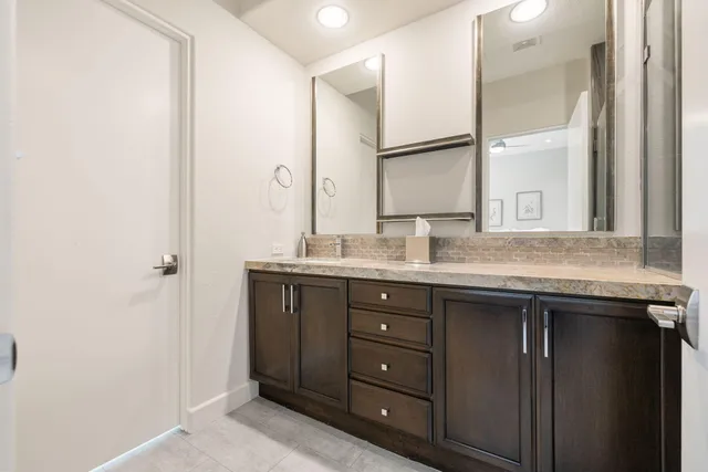 $2,095,000 | 461 White Horse Trail, Palm Desert, CA 92211