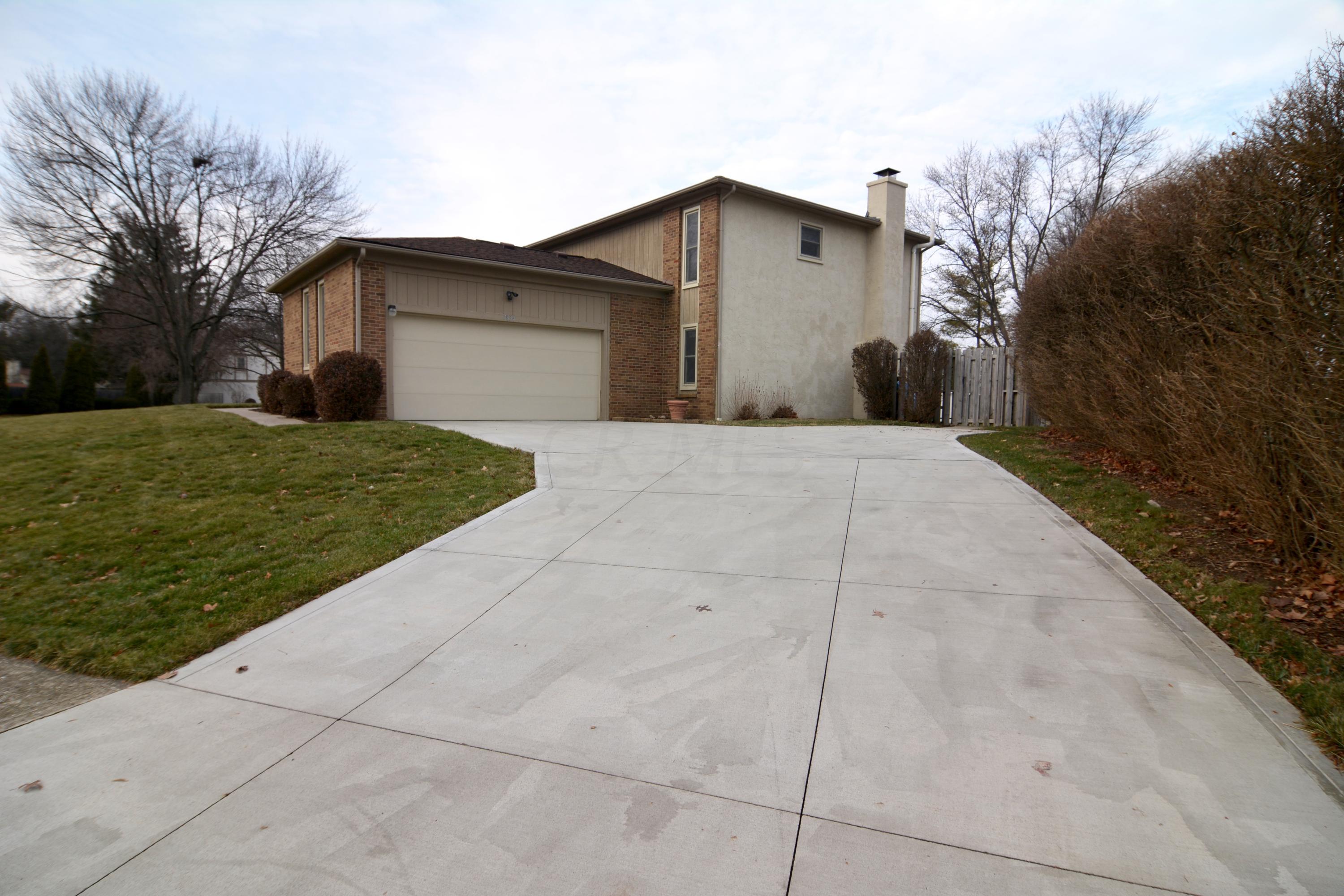 7834 Strathmoore Road Dublin, OH 43016 - Photo 3 of 50 Gallery Image 3
