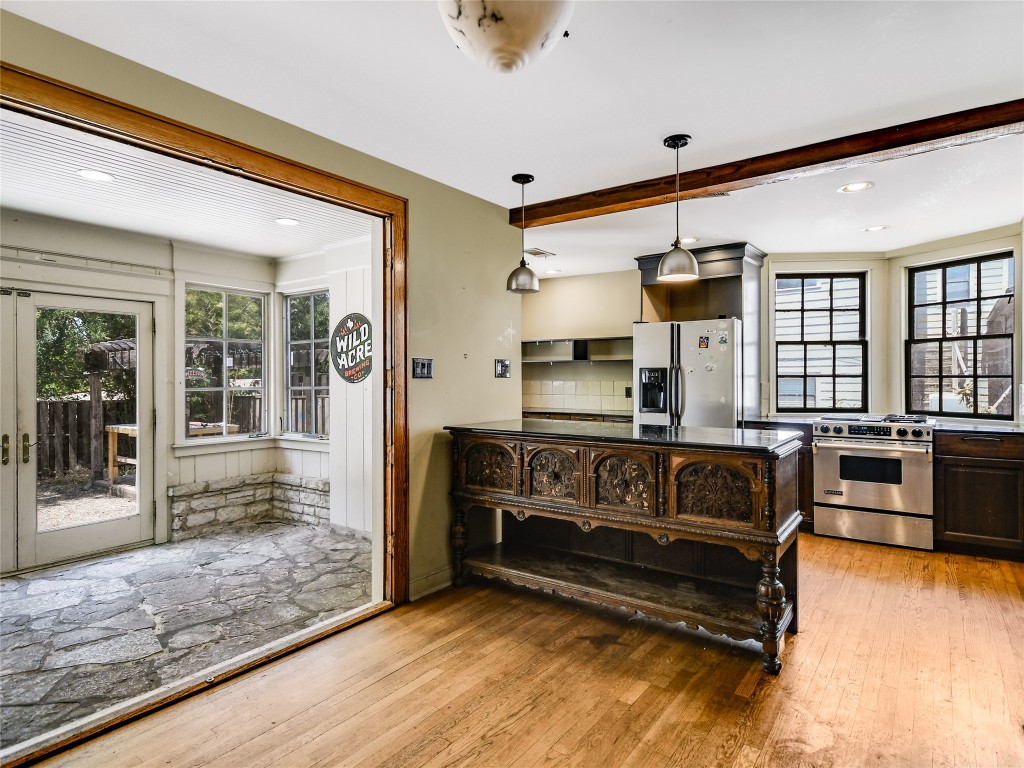 2304 Longview Street Austin, TX 78705 - Photo 11 of 31 Antique Island topped with Granite