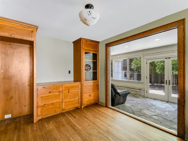 $7,500 | 2304 Longview Street, Austin, TX 78705