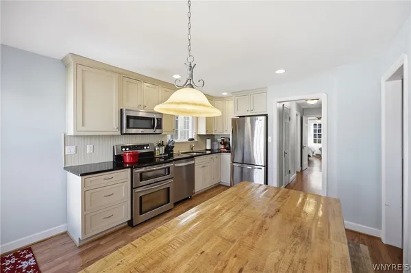 $385,000 | 248 Fayette Avenue, Tonawanda, NY 14223