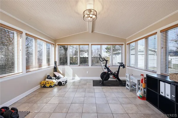 $385,000 | 248 Fayette Avenue, Tonawanda, NY 14223