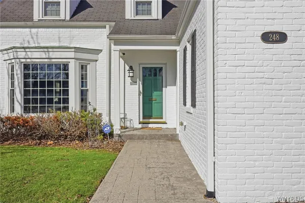 $385,000 | 248 Fayette Avenue, Tonawanda, NY 14223