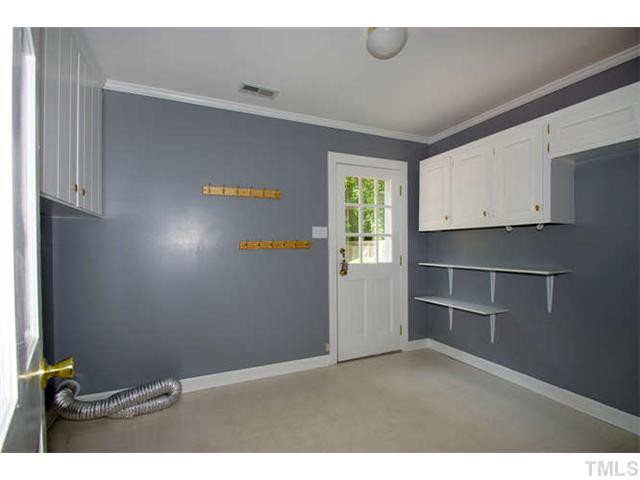 7009 Tanbark Way Raleigh, NC 27615 - Photo 18 of 25 Laundry Room