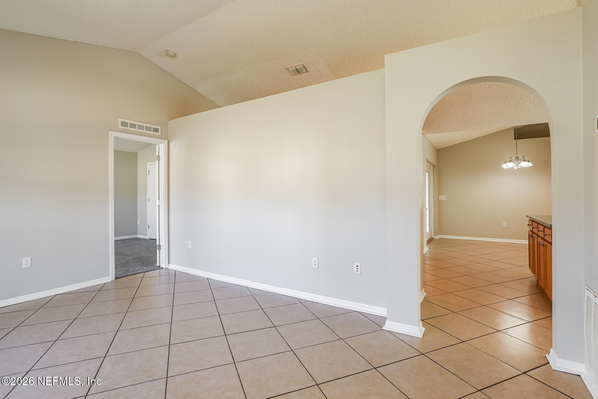 7336 Governors Park Road Jacksonville, FL 32244 - Photo 9 of 21 009-photo-family-room-15221760