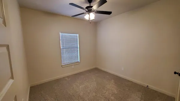 $1,375 | 1230 North 7th Street, Wolfforth, TX 79382