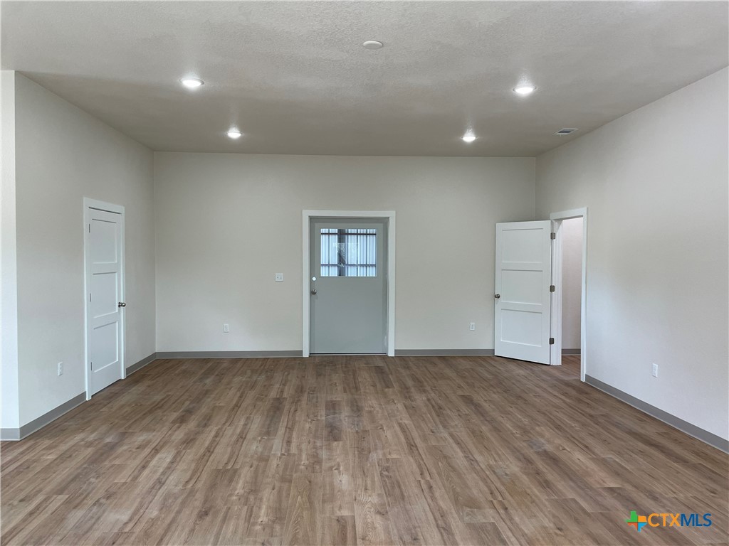 10378 Oakalla Road Killeen, TX 76549 - Photo 6 of 20