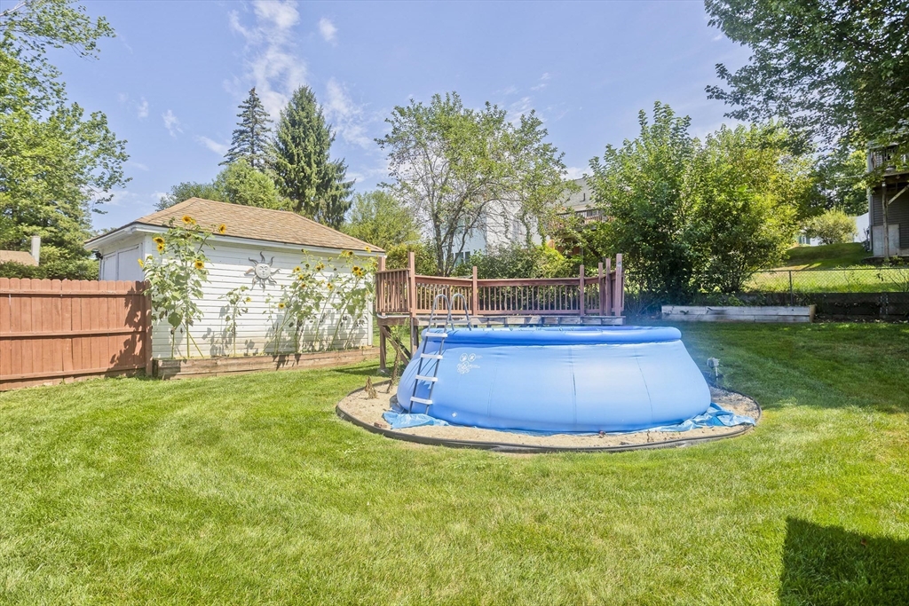 103 Hillcrest Avenue West Springfield, MA 01089 - Photo 25 of 28 a view of outdoor space with garden and entertaining space