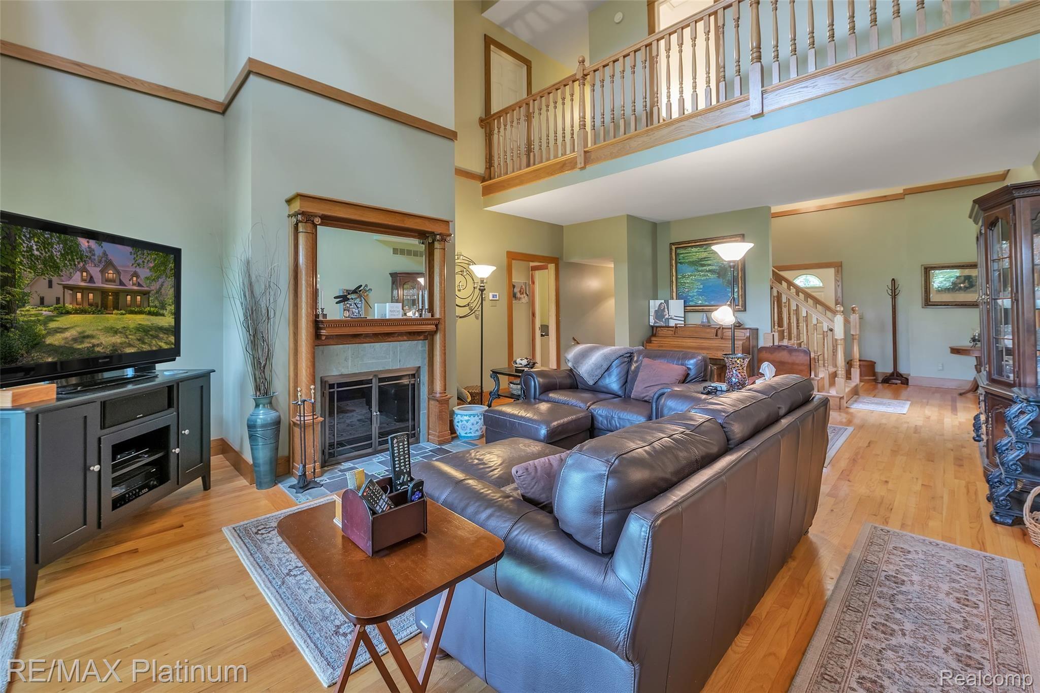 4664 Hinchey Road Howell, MI 48843 - Photo 10 of 64 10-4664 Hinchey Rd-Windowstill Real Estate Photography-10.jpg