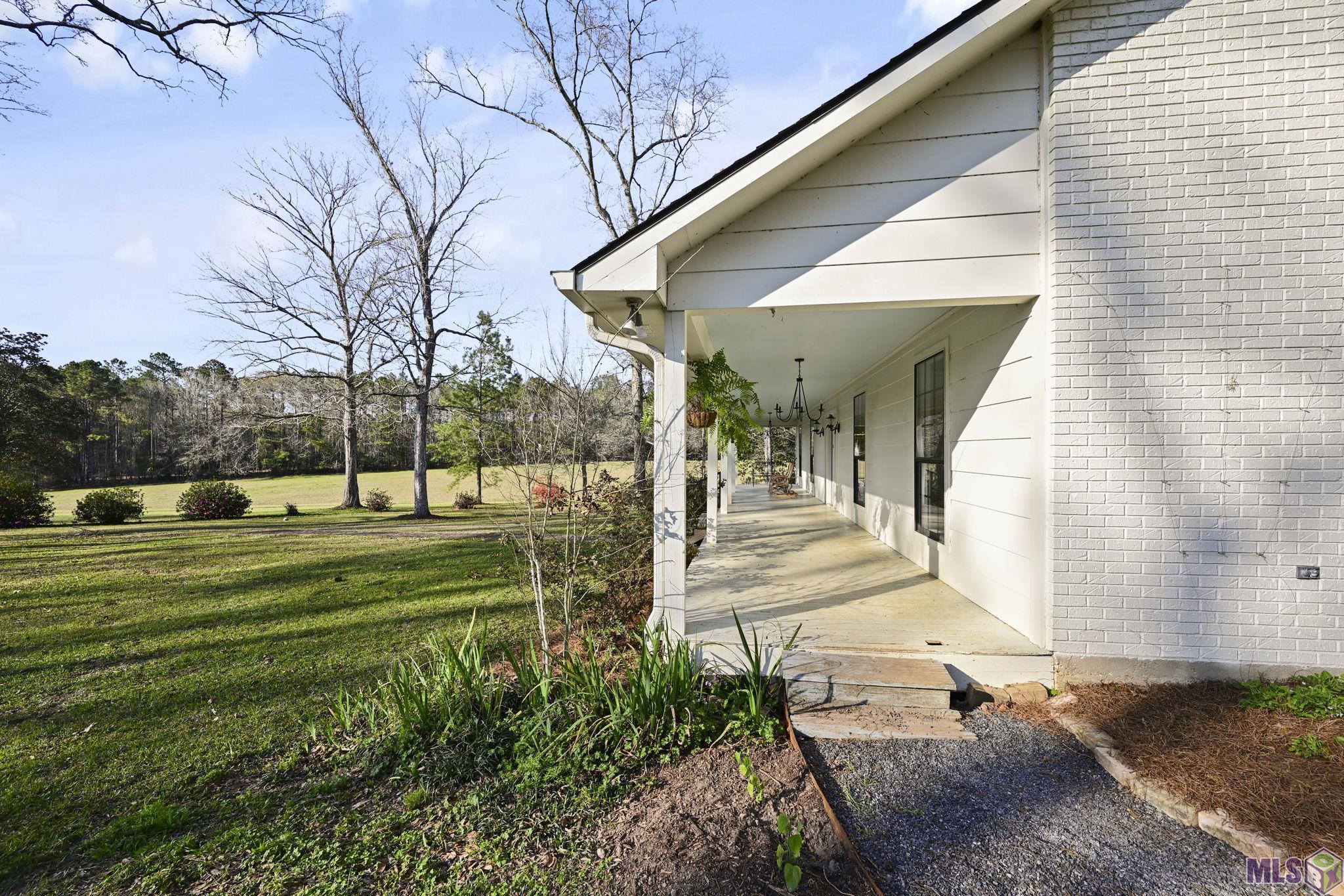 9821 Bank St Exn Clinton, LA 70722 - Photo 6 of 36