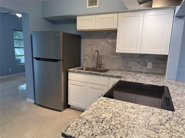 $106,900 | 4295 58th Way North, Unit 1606, Kenneth City, FL 33709