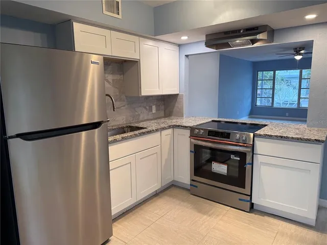 $106,900 | 4295 58th Way North, Unit 1606, Kenneth City, FL 33709